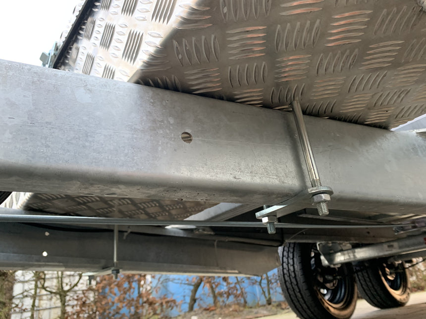 Cantonal Disselkist bevestigingsset voor bovenbouw montage disselkist - bouten M10x120 mm