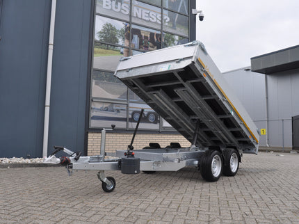 Eduard Achterwaartse kipper 310x160 cm - 2000 kg - handpomp - voorzien van 30 cm borden inclusief oprijplaten