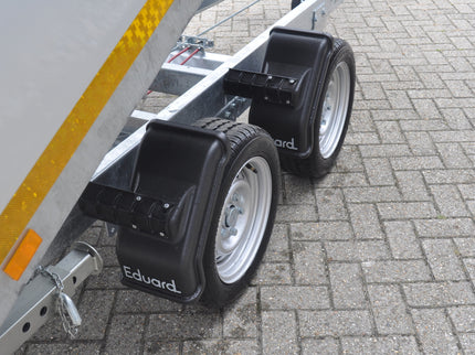 Eduard Achterwaartse kipper 310x160 cm - 2000 kg - handpomp - voorzien van 30 cm borden inclusief oprijplaten