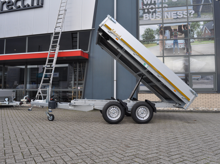 Eduard Eduard achterwaartse kipper 2700 kg bruto laadvermogen - handpomp bediening - 310x180 cm laadoppervlakte