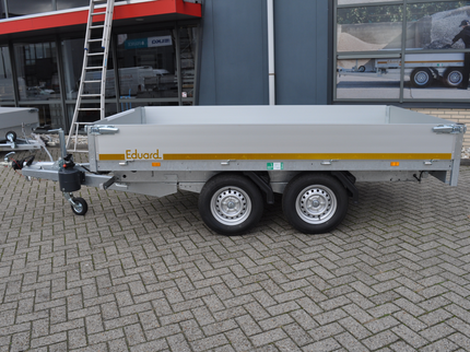 Eduard Eduard achterwaartse kipper 2700 kg bruto laadvermogen - handpomp bediening - 310x180 cm laadoppervlakte