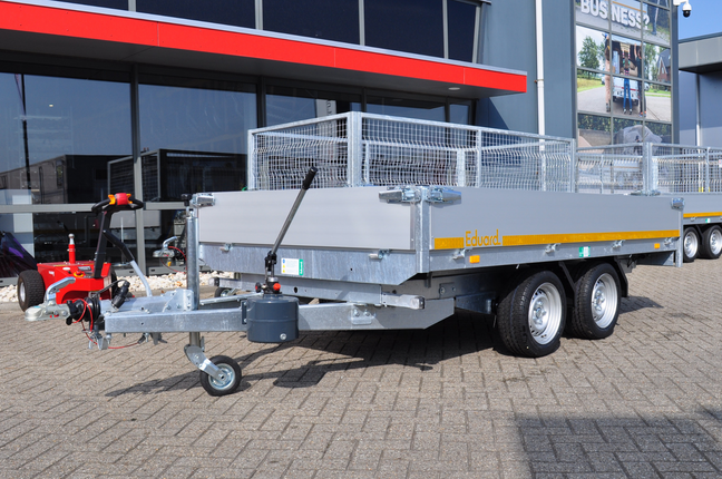 Eduard Eduard achterwaartse kipper 2700 kg - handpomp - 310x180 cm