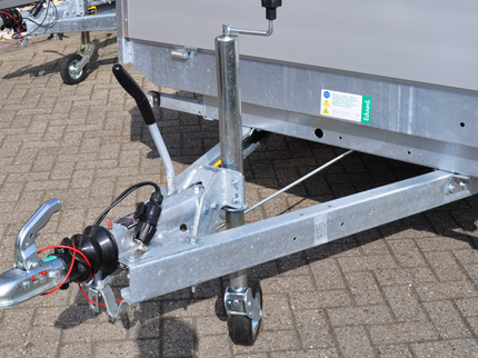 Eduard Geremde Eduard achterwaartse kipper - 310x180 cm - 2000 kg bruto laadvermogen - elektrisch - 63 cm laadvloerhoogte - 30 cm borden