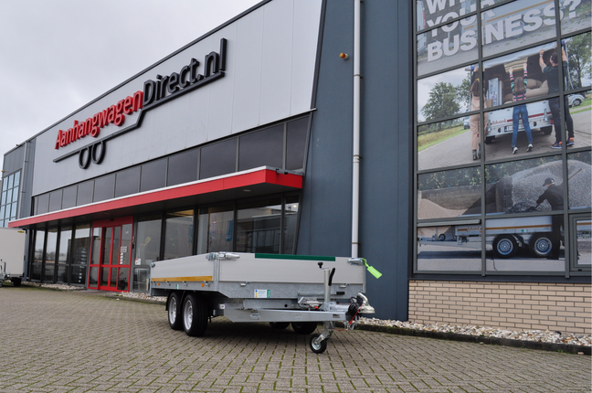 Eduard Geremde Eduard achterwaartse kipper - 310x180 cm - 2700 kg bruto laadvermogen - elektrisch, extern laden + handpomp - 63 cm laadvloerhoogte