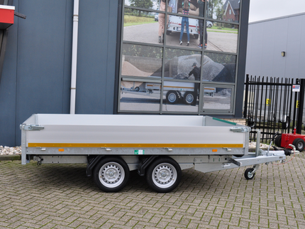 Eduard Geremde Eduard achterwaartse kipper - 310x180 cm - 2700 kg bruto laadvermogen - elektrisch, extern laden + handpomp - 63 cm laadvloerhoogte