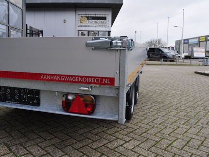 Eduard Geremde Eduard achterwaartse kipper - 310x180 cm - 2700 kg bruto laadvermogen - elektrisch, extern laden + handpomp - 63 cm laadvloerhoogte