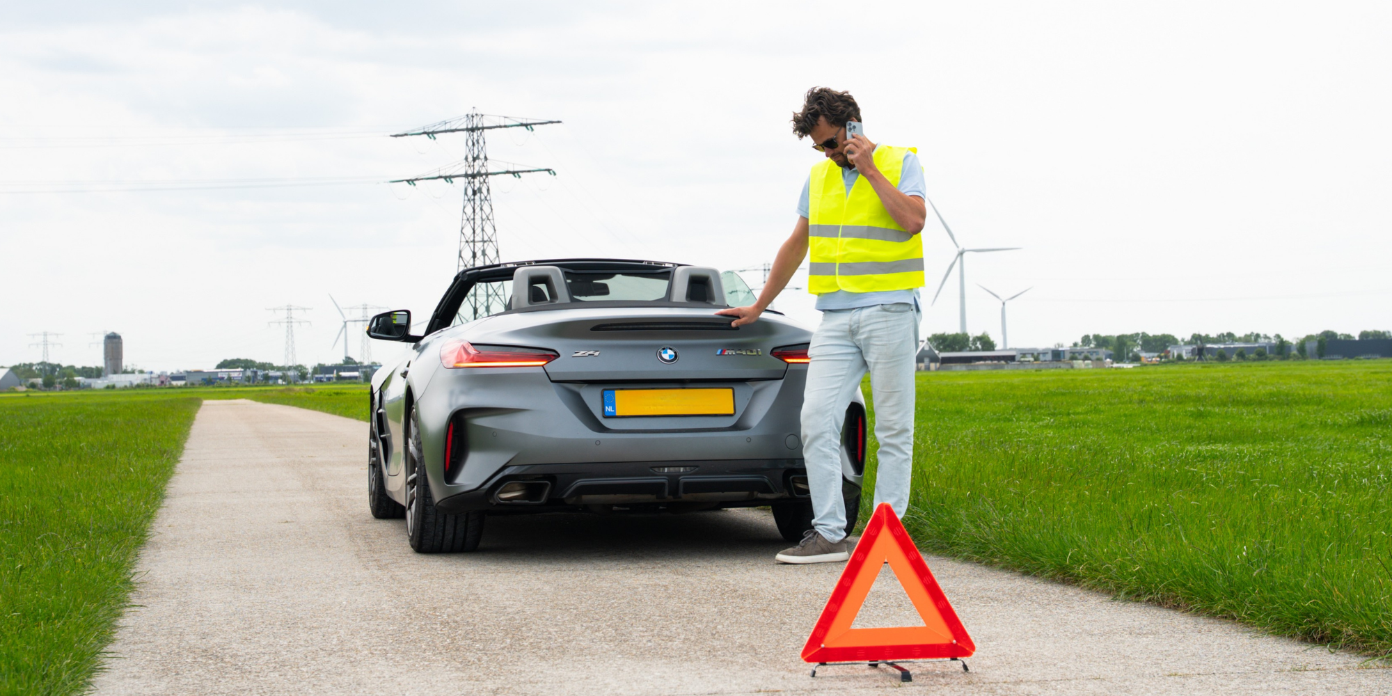Gebruik van gevarendriehoek, verplicht of niet?