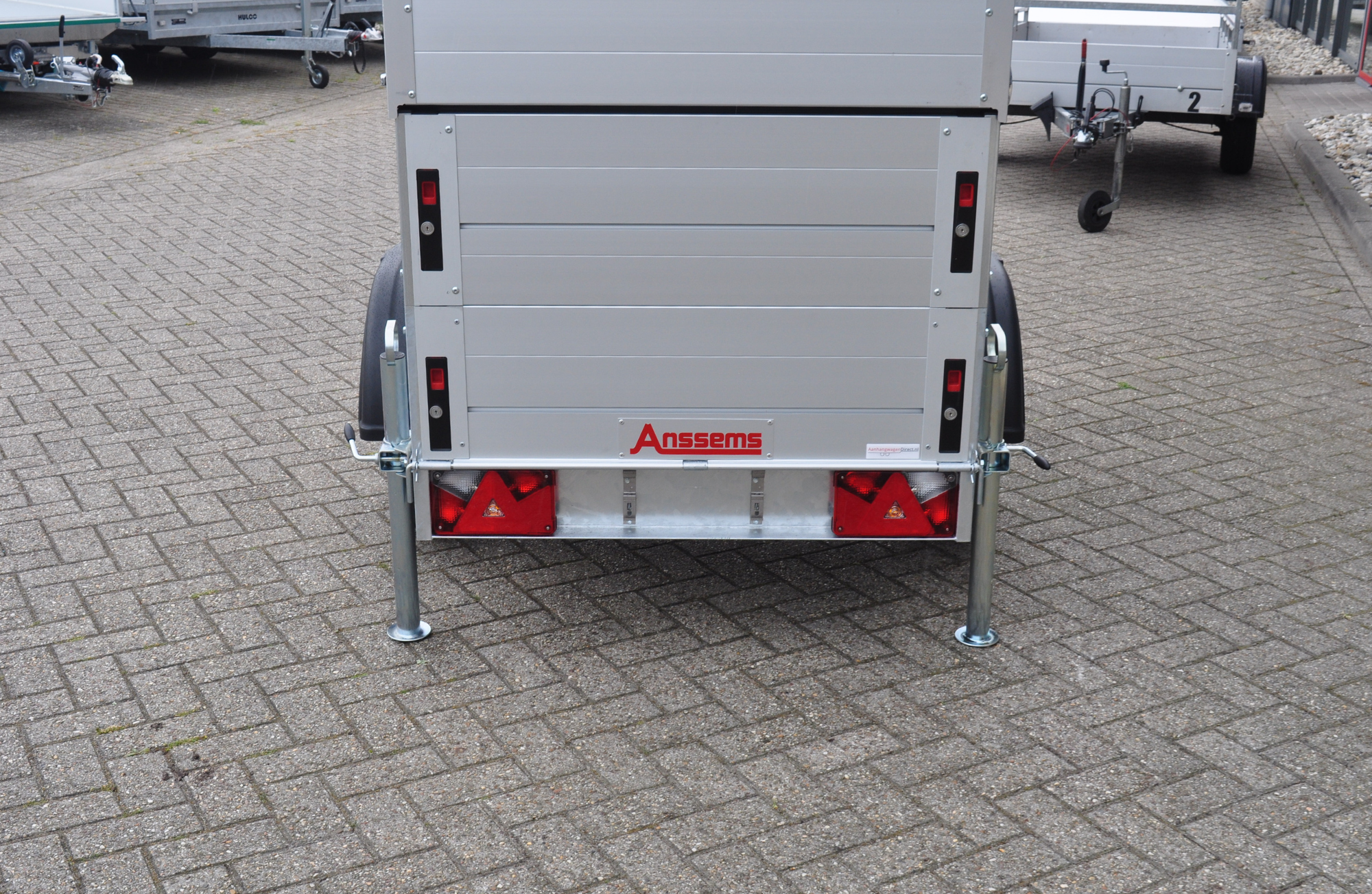 Steunpoten aanhanger