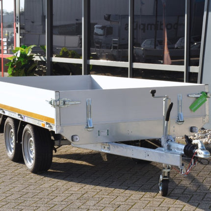 Aanhangwagendirect Awd Exclusive Eduard plateauwagen - 300x150 cm - 2000 kg bruto laadvermogen - 63 cm laadvloerhoogte - 30 cm borden - nu met gratis gemonteerd reservewiel