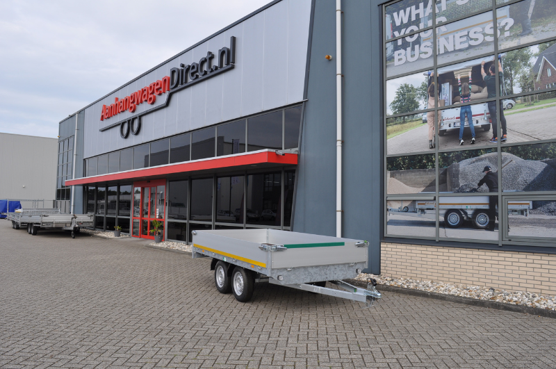 Aanhangwagendirect Herfst aanbieding! Plateauwagen - 310x160 cm - 750 kg bruto laadvermogen - inclusief voor gemonteerde onderdelen