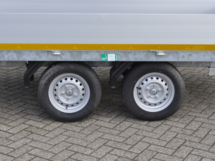 Aanhangwagendirect Herfst aanbieding! Plateauwagen - 310x160 cm - 750 kg bruto laadvermogen - inclusief voor gemonteerde onderdelen