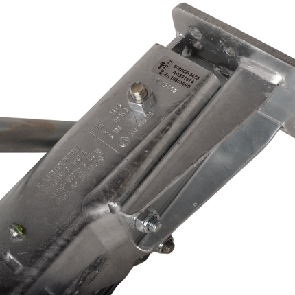 AL-KO AL-KO oplooprem aanhanger - 161S - maximaal trekvermogen: 1600 kg - V-dissel aansluiting - incl. neuswielconsole