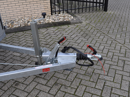 Anssems Anssems BSX 1350 bakwagen - 1350 kg bruto laadvermogen - 251x130 cm laadoppervlak - geremd