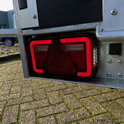 Aspock Achterlicht - Aspock MultiLED 4 - links - 241x141x71 mm - volledig LED - 5-polige connector