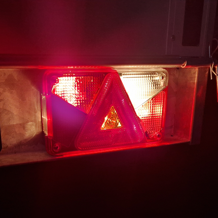 Aspock Achterlicht - Aspock Multipoint 5 - rechts - 5-polige connector - inclusief achteruitrijverlichting