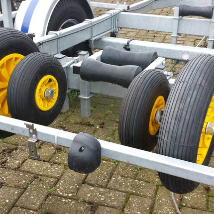 Cantonal 4.00-8 2PR Boeggeleiding Pega boottrailer