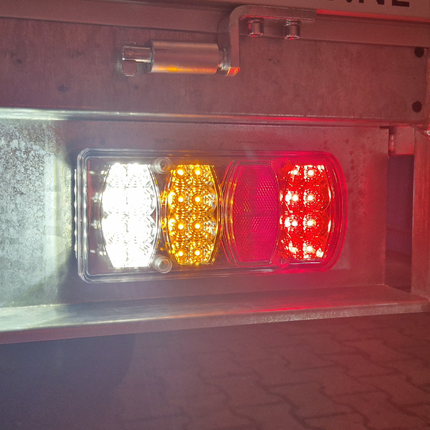 Cantonal Achterlicht Aspöck connector 228x100x53 mm - volledig LED en Plug&Play - rechts