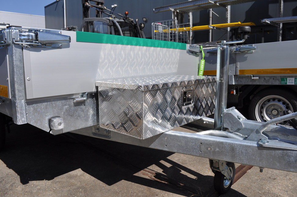 Cantonal Aluminium traanplaat disselkist/gereedschapkist/disselbak 765x330x245 mm - inbouwslot - 1,3 mm dikte