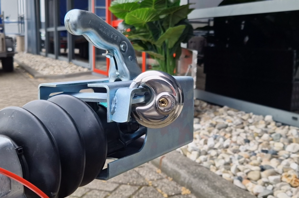 Cantonal Discusslot (70 mm) met gelijke sleutels in serie (2570C)