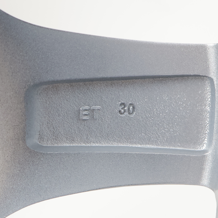 Cantonal Losse 15 inch aanhanger velg - 6Jx15 - lichtmetaal - steekmaat: 5x112 - draagvermogen: 900 kg - naafdiameter: 67 mm - ET30 - zilver