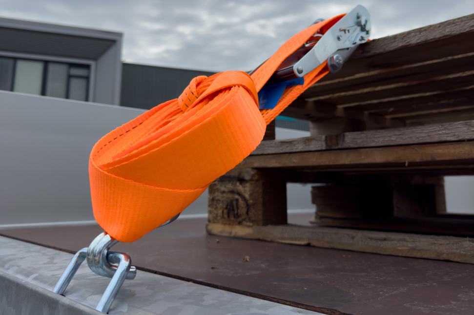 Cantonal Premium spanband - 800x5 cm - oranje - breekbelasting 5000 kg - 2-delig - Aanhangwagendirect.nl bedrukking