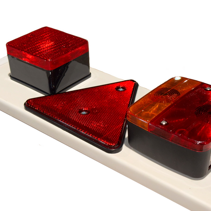 Cantonal Verlichtingsbalk kunststof voor aanhanger - lengte 137 cm - 8 meter hoofdkabel - 13 polige aansluiting - Plug & Play