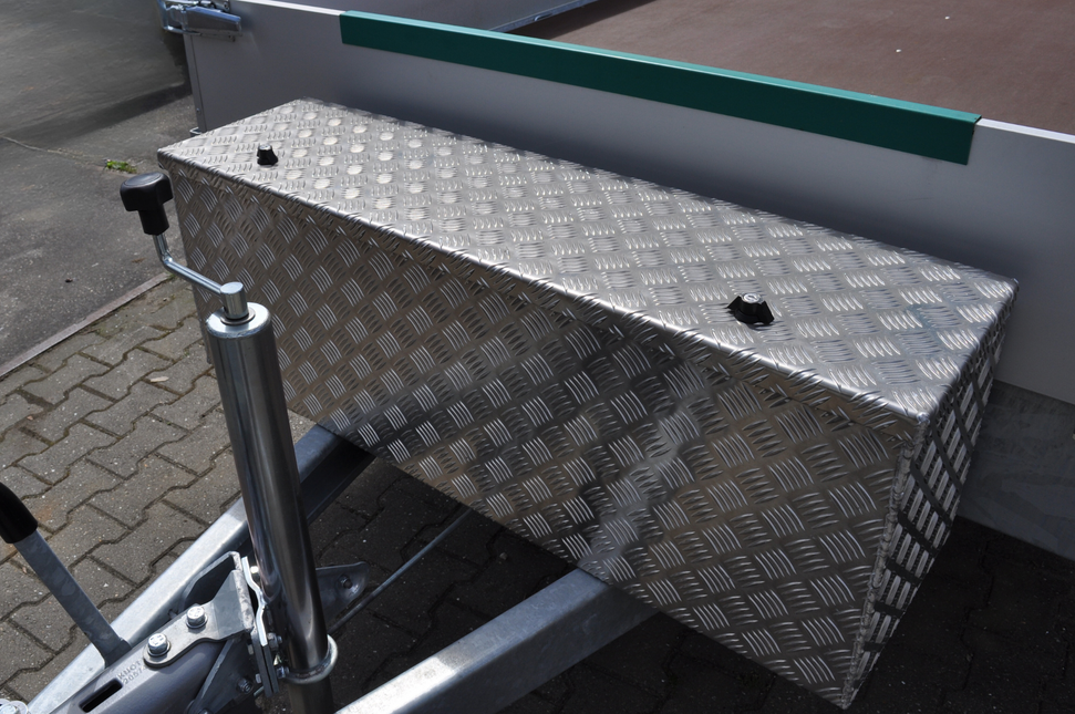 De Haan DE HAAN BOX HUW - 1140x340x400 mm aluminium traanplaat disselbak - voorzien van vlinderslot