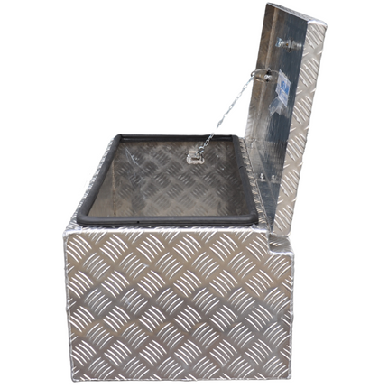 De Haan DE HAAN BOX L - 750x380x280 mm - waterdichte en stofdichte aluminium traanplaat disselbak - voorzien van vlinderslot, spansluiting of t-sluiting