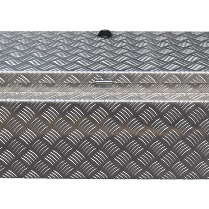 De Haan DE HAAN BOX L - 750x380x280 mm - waterdichte en stofdichte aluminium traanplaat disselbak - voorzien van vlinderslot, spansluiting of t-sluiting
