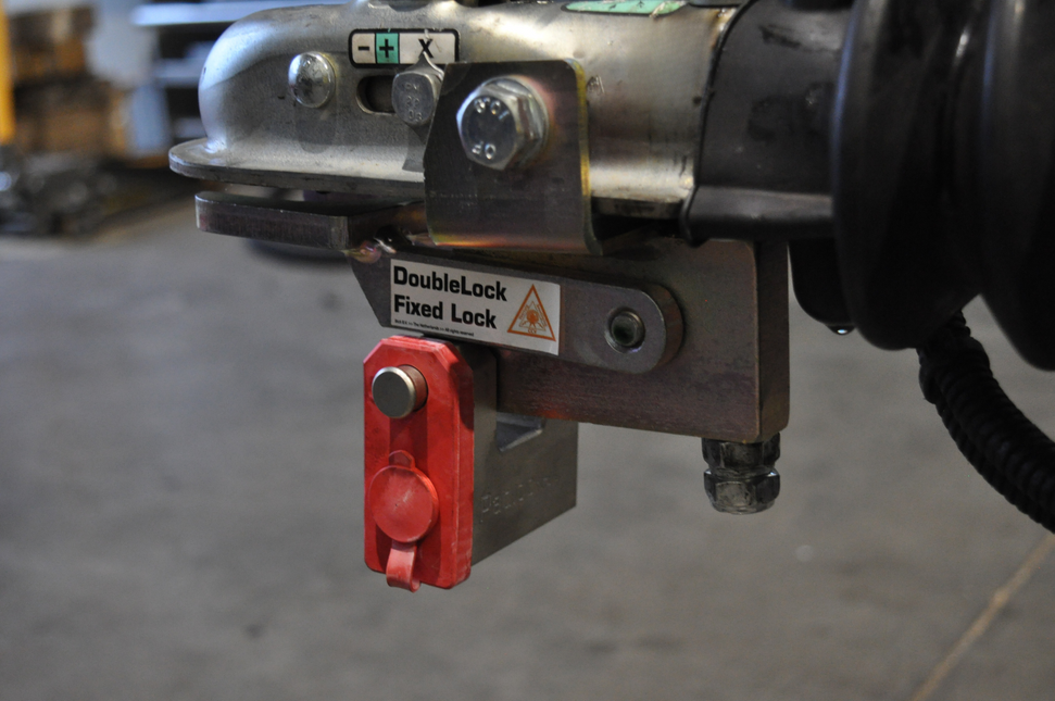 DoubleLock DoubleLock Type C Fixed Lock - SCM gekeurd onderbouw disselslot voor geremde koppelingen
