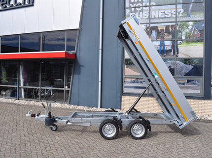 Eduard Achterwaartse kipper 310x160 cm - 2000 kg - handpomp - voorzien van 30 cm borden