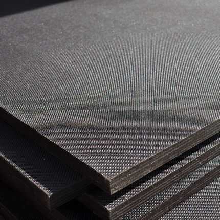 Eduard Anti-slip betonplex vloerplaat aanhanger 3495X1520x15 mm - donkerbruin