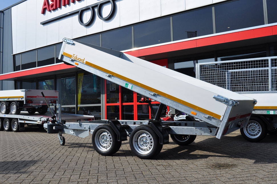 Eduard Eduard achterwaartse kipper 2700 kg - handpomp - 310x180 cm