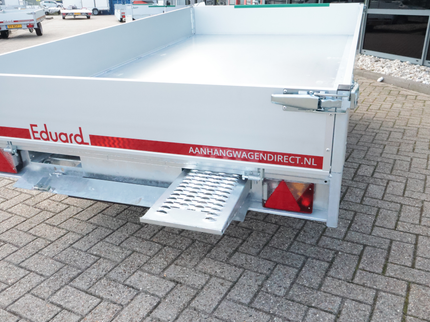 Eduard Geremde Eduard achterwaartse kipper - 310x180 cm - 3000 kg bruto laadvermogen - elektrisch, extern laden - 63 cm laadvloerhoogte - inclusief oprijplaten