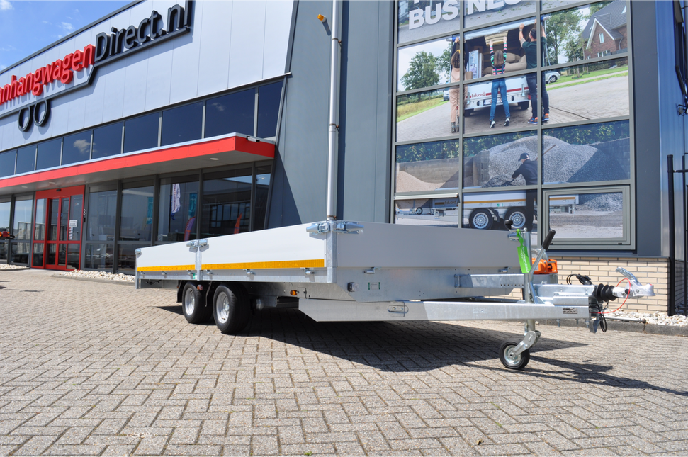 Eduard Geremde Eduard Multitransporter - 456x200 3000 kg bruto laadvermogen - 56 cm laadvloerhoogte - 30 cm borden - inclusief oprijplaten en handlier