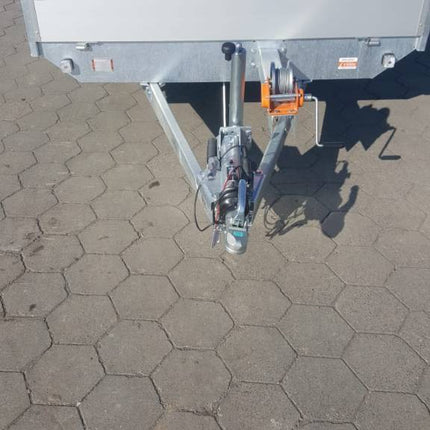 Eduard Geremde Eduard multitransporter - 456x200 cm - 3000 kg bruto laadvermogen - 63 cm laadvloerhoogte - 30 cm borden - inclusief oprijplaten en handlier