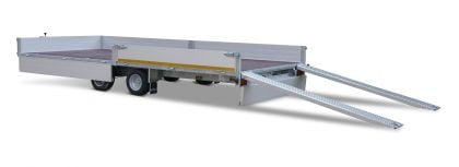 Eduard Geremde Eduard multitransporter - 606x220 cm - 3000 kg bruto laadvermogen - 63 cm laadvloerhoogte - 30 cm borden - inclusief oprijplaten en handlier