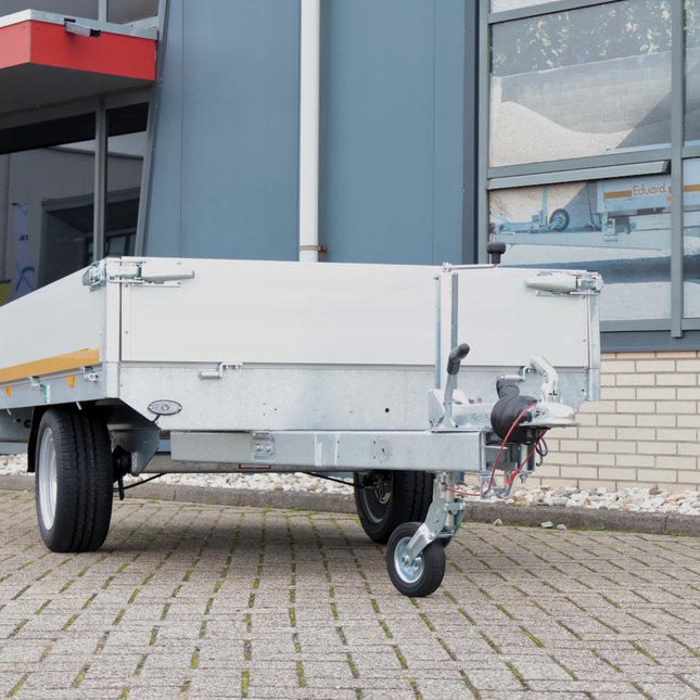 Eduard Geremde Eduard plateauwagen - 256x150 cm - 1350 kg bruto laadvermogen - 63 cm laadvloerhoogte - 30 cm borden