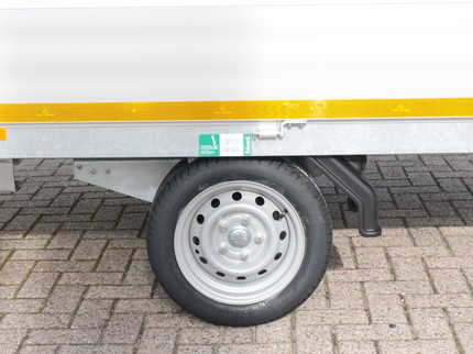 Eduard Geremde Eduard plateauwagen - 256x150 cm - 1350 kg bruto laadvermogen - 63 cm laadvloerhoogte - 30 cm borden