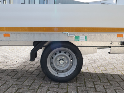 Eduard Geremde Eduard plateauwagen - 256x150 cm - 1500 kg bruto laadvermogen - 63 cm laadvloerhoogte - 30 cm borden