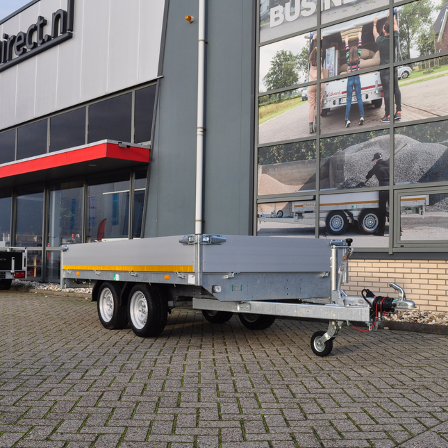 Eduard Geremde Eduard plateauwagen - 310x160 cm - 2000 kg bruto laadvermogen - 63 cm laadvloerhoogte - 30 cm borden