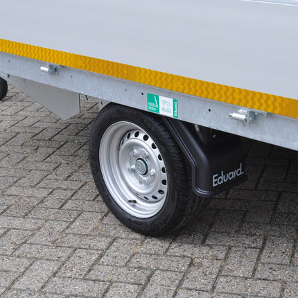 Eduard Geremde Eduard plateauwagen - 310x180 cm - 1500 kg bruto laadvermogen - 63 cm laadvloerhoogte - 30 cm borden