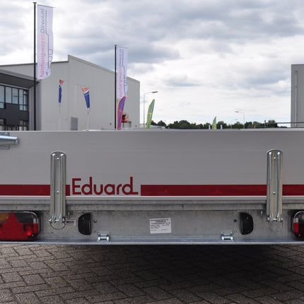 Eduard Geremde Eduard plateauwagen - 310x180 cm - 1500 kg bruto laadvermogen - 63 cm laadvloerhoogte - 30 cm borden