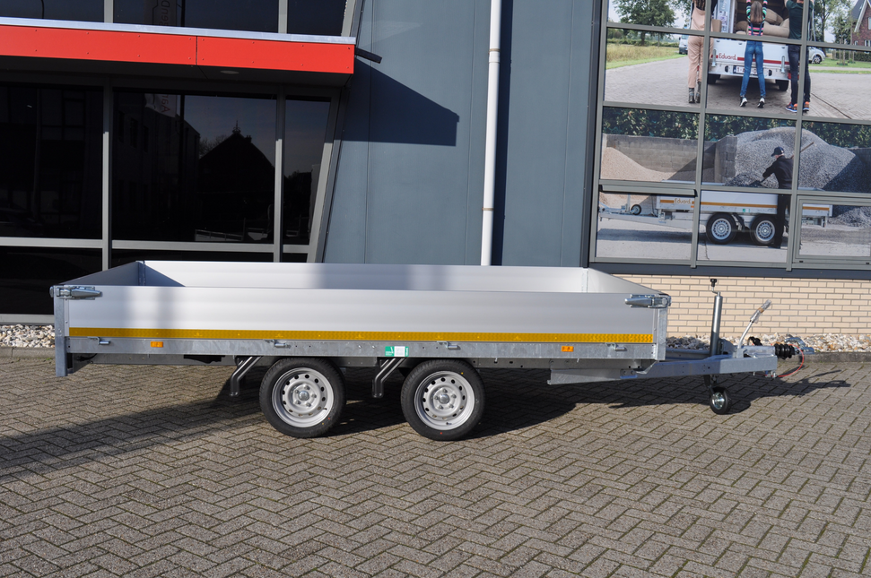 Eduard Geremde Eduard Plateauwagen - 356x180 cm - 2000 kg - 63 cm laadvloerhoogte