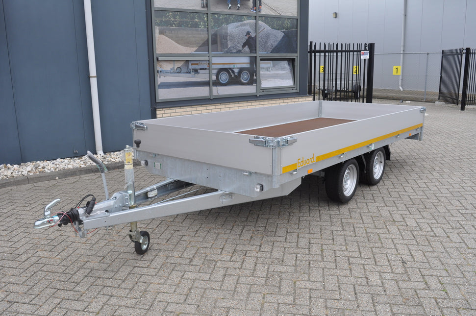 Eduard Geremde Eduard plateauwagen - 406x180 cm - 2000 kg bruto laadvermogen - 63 cm laadvloerhoogte - 30 cm borden