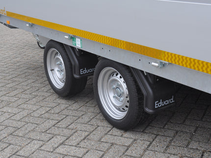 Eduard Geremde Eduard plateauwagen - 406x180 cm - 2000 kg bruto laadvermogen - 63 cm laadvloerhoogte - 30 cm borden