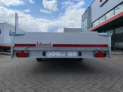 Eduard Geremde Eduard plateauwagen - 506x200 cm - 3000 kg bruto laadvermogen - 63 cm laadvloerhoogte - 30 cm borden