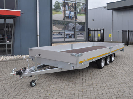 Eduard Geremde Eduard plateauwagen - 606x220 cm - 3500 kg bruto laadvermogen - 63 cm laadvloerhoogte - 30 cm borden - tridem asser