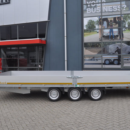 Eduard Geremde Eduard plateauwagen - 606x220 cm - 3500 kg bruto laadvermogen - 63 cm laadvloerhoogte - 30 cm borden - tridem asser