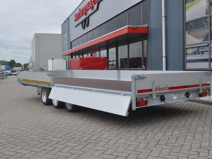 Eduard Geremde Eduard plateauwagen - 606x220 cm - 3500 kg bruto laadvermogen - 63 cm laadvloerhoogte - 30 cm borden - tridem asser